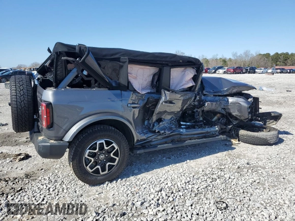 2022 Ford Bronco with VIN 1FMDE5BH7NLA74438, listed as a Copart auction lot 42649185 with Not provided miles and Salvage title. Bid and sale history available at DreamBid. Image 3.