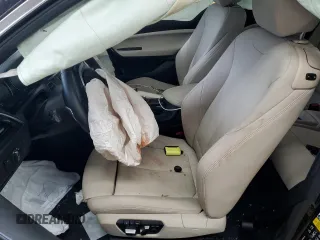 2018 BMW 2 Series 230i xDrive z VIN WBA2J3C5XJVD48455, wystawiony jako Copart lot #58833125 z przebiegiem Nie podano mil oraz Szkoda całkowita • Salvage title. Historia ofert i sprzedaży dostępna na DreamBid. Obrazek 7.