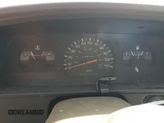 1992 Toyota Pickup z VIN JT4RN81A1N0094217, wystawiony jako Copart lot #56062545 z przebiegiem 242 256 mil mil oraz Szkoda całkowita • Salvage title. Historia ofert i sprzedaży dostępna na DreamBid. Obrazek 9.