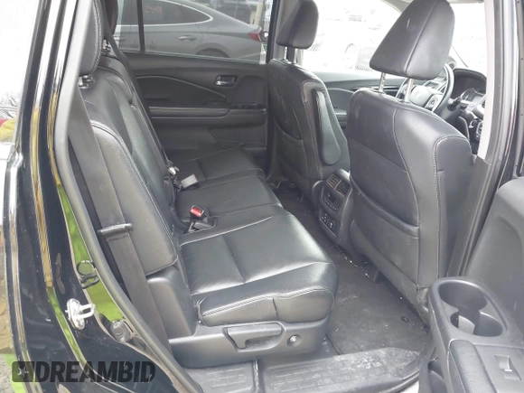 2017 Honda Pilot Touring with VIN 5FNYF6H90HB051700, listed as a IAAI auction lot 41902075 with 69,712 mi miles. Bid and sale history available at carsss.com. Image 8.