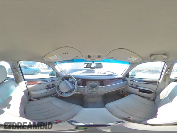 2006 Lincoln Town Car Signature z VIN 1LNHM81W76Y608239, wystawiony jako Copart lot #86654734 z przebiegiem Nie podano mil oraz Szkoda całkowita • Salvage title. Historia ofert i sprzedaży dostępna na DreamBid. Obrazek 12.