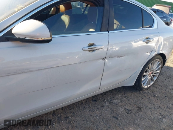 2018 Jaguar XE with VIN SAJAH4EV1JCP17534, listed as a IAAI auction lot 41652506 with 97,714 mi miles and . Bid and sale history available at DreamBid. Image 12.