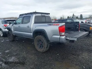 2017 Toyota Tacoma SR5 с VIN 3TMCZ5AN4HM093205, выставлен на аукционе IAAI как лот 42317012 с пробегом 133 638 миль миль и . История ставок и продаж доступна на DreamBid. Изображение 3.