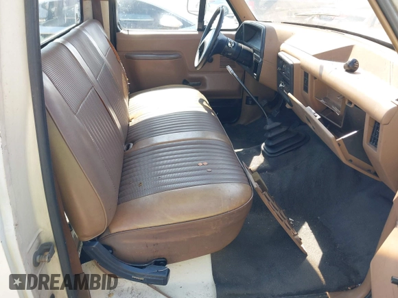 1987 Ford F-150 with VIN 1FTCF15Y3HPA17698, listed as a IAAI auction lot 42618531 with 41,731 mi miles and . Bid and sale history available at DreamBid. Image 8.