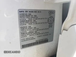2023 Audi Q3 Premium z VIN WA1AECF35P1146207, wystawiony jako Copart lot #44538695 z przebiegiem 33 990 mil mil oraz Szkoda całkowita • Salvage title. Historia ofert i sprzedaży dostępna na DreamBid. Obrazek 13.