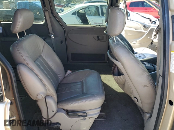 2001 Chrysler Town & Country LXi with VIN 2C8GT54L31R100381, listed as a Copart auction lot 72474224 with 246,308 mi miles and Salvage Title. Bid and sale history available at DreamBid. Image 11.