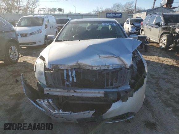 2010 Mercury Milan Premier с VIN 3MEHM0JG1AR646005, выставлен на аукционе Copart как лот 89200955 с пробегом 190 844 миль миль и Списание • Salvage title. История ставок и продаж доступна на DreamBid. Изображение 5.