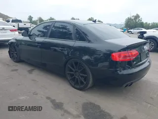 2009 Audi A4 2.0T Prem with VIN WAULF78K89N011027, listed as a IAAI auction lot 41892267 with 178,500 mi miles. Bid and sale history available at carsss.com. Image 3.