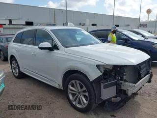 2025 Audi Q7 Premium Plus with VIN WA1LVBF78SD016144, listed as a IAAI auction lot 42784229 with 21,547 mi miles and . Bid and sale history available at DreamBid. Image 14.