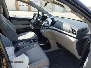 2019 Honda Odyssey EX-L with VIN 5FNRL6H76KB005145, listed as a IAAI auction lot 42075781 with 115,599 mi miles. Bid and sale history available at carsss.com. Image 5.