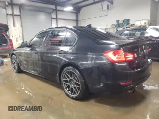2013 BMW 3 Series 328i xDrive with VIN WBA3B5G56DNP40468, listed as a Copart auction lot 46637105 with 95,476 mi miles and Clean Title. Bid and sale history available at carsss.com. Image 2.
