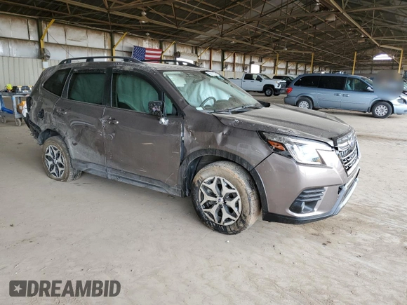 2023 Subaru Forester Premium с VIN JF2SKADC1PH438441, выставлен на аукционе Copart как лот 56171225 с пробегом 24 923 миль миль и Списание • Salvage title. История ставок и продаж доступна на DreamBid. Изображение 4.