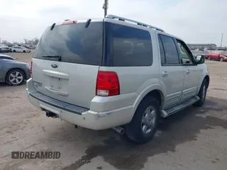 2006 Ford Expedition Limited with VIN 1FMFU19506LA80969, listed as a IAAI auction lot 41550590 with 191,862 mi miles. Bid and sale history available at carsss.com. Image 4.