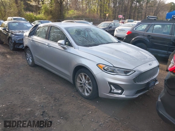 2019 Ford Fusion Titanium with VIN 3FA6P0SU8KR212370, listed as a IAAI auction lot 42114934 with 42,521 mi miles and . Bid and sale history available at DreamBid. Image 1.