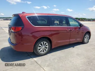 2018 Chrysler Pacifica Touring Plus with VIN 2C4RC1FG6JR212188, listed as a Copart auction lot 54270545 with 161,653 mi miles and Clean Title. Bid and sale history available at DreamBid. Image 3.
