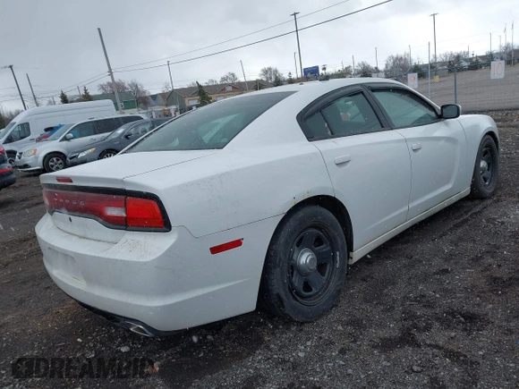2012 Dodge Charger Police with VIN 2C3CDXAT6CH226843, listed as a IAAI auction lot 41891015 with 164,969 mi miles. Bid and sale history available at carsss.com. Image 4.