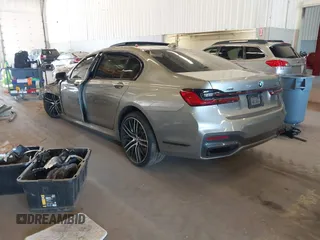 2020 BMW 7 Series 750i xDrive with VIN WBA7U2C07LGJ59164, listed as a IAAI auction lot 42001056 with Not provided miles and . Bid and sale history available at DreamBid. Image 3.