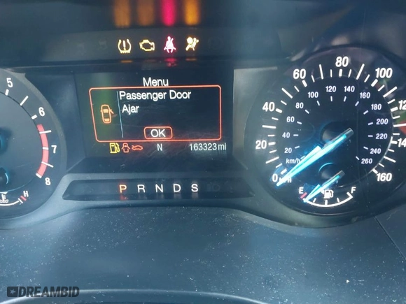 2016 Ford Fusion SE with VIN 1FA6P0H71G5105978, listed as a IAAI auction lot 41572686 with 163,323 mi miles. Bid and sale history available at carsss.com. Image 7.