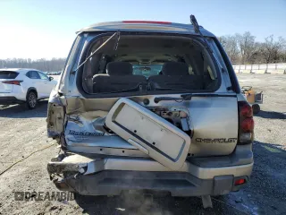 2003 Chevrolet TrailBlazer EXT LT with VIN 1GNET16S236207283, listed as a Copart auction lot 43610295 with 185,788 mi miles and Salvage Title. Bid and sale history available at DreamBid. Image 6.