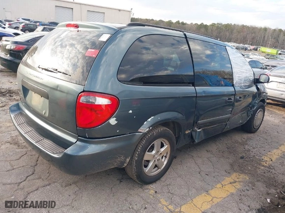 2006 Dodge Grand Caravan with VIN 1D4GP24R86B625325, listed as a IAAI auction lot 41571216 with 234,986 mi miles. Bid and sale history available at carsss.com. Image 4.