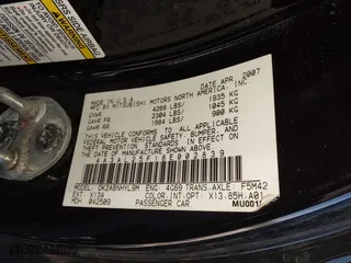 2008 Mitsubishi Eclipse GS with VIN 4A3AL25F18E002839, listed as a IAAI auction lot 41984563 with 110,371 mi miles. Bid and sale history available at carsss.com. Image 9.