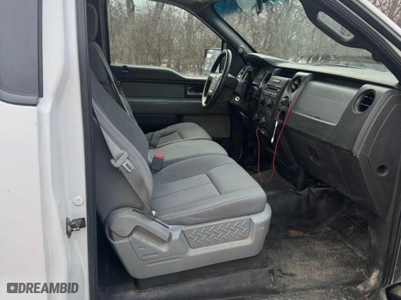 2014 Ford F-150 XL with VIN 1FTMF1CM3EKE33425, listed as a Copart auction lot 51073735 with 147,169 mi miles and Clean Title. Bid and sale history available at carsss.com. Image 5.