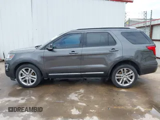 2017 Ford Explorer XLT with VIN 1FM5K7D88HGD35479, listed as a IAAI auction lot 41672936 with 76,414 mi miles and . Bid and sale history available at DreamBid. Image 15.
