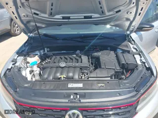 2018 Volkswagen Passat V6 GT with VIN 1VWJM7A31JC035265, listed as a IAAI auction lot 42021181 with 118,792 mi miles. Bid and sale history available at carsss.com. Image 10.