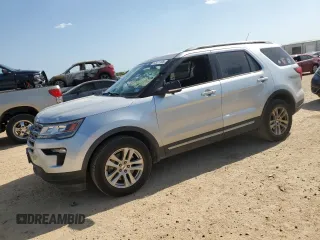 2018 Ford Explorer XLT z VIN 1FM5K8D86JGC16017, wystawiony jako Copart lot #52971195 z przebiegiem 104 972 mil mil oraz Czysty tytuł • Clean title. Historia ofert i sprzedaży dostępna na DreamBid. Obrazek 1.