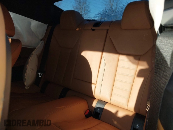 2021 BMW 4 Series M440i xDrive with VIN WBA13AR0XMCF50380, listed as a IAAI auction lot 41200404 with 26,102 mi miles and . Bid and sale history available at DreamBid. Image 8.
