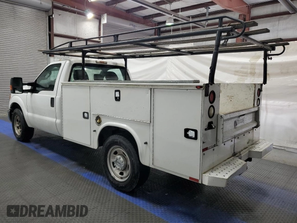 2015 Ford F-350 with VIN 1FDBF3E6XFEB15072, listed as a Copart auction lot 51690075 with 187,272 mi miles and Clean title. Bid and sale history available at DreamBid. Image 2.