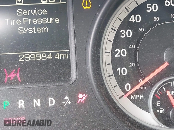 2013 Ram 2500 Tradesman with VIN 3C6UR5HL4DG531407, listed as a IAAI auction lot 41630613 with 299,984 mi miles. Bid and sale history available at carsss.com. Image 15.