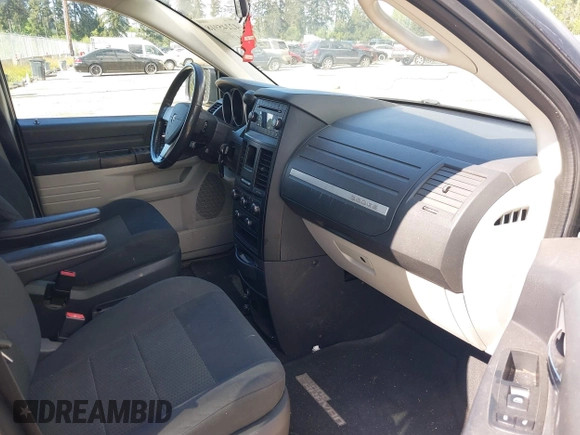 2008 Dodge Grand Caravan SE with VIN 1D8HN44H78B126241, listed as a IAAI auction lot 42245918 with 137,424 mi miles and . Bid and sale history available at DreamBid. Image 5.