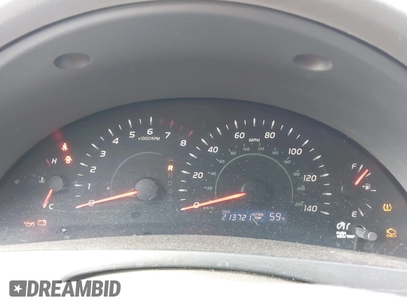 2008 Toyota Camry LE z VIN 4T1BE46K68U774036, wystawiony jako IAAI lot #42349132 z przebiegiem 213 721 mil mil oraz . Historia ofert i sprzedaży dostępna na DreamBid. Obrazek 7.