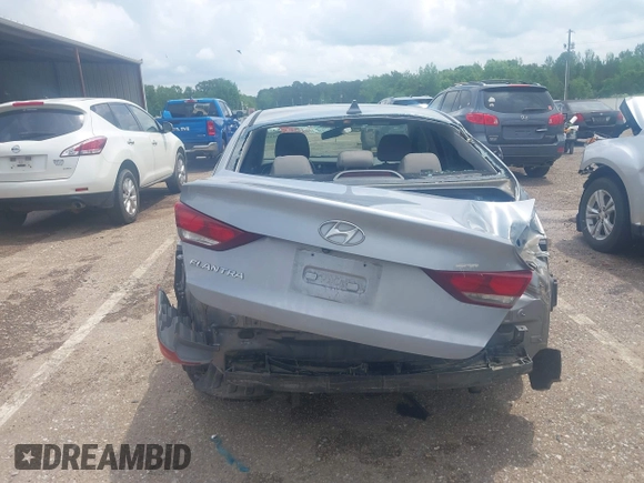 2017 Hyundai Elantra SE z VIN 5NPD84LF7HH119468, wystawiony jako IAAI lot #42060414 z przebiegiem 122 434 mil mil oraz . Historia ofert i sprzedaży dostępna na DreamBid. Obrazek 16.