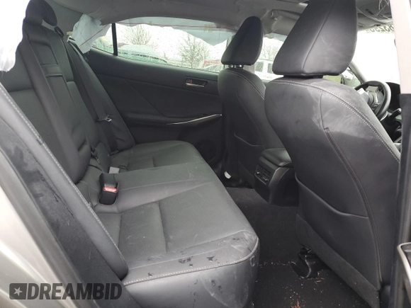 2018 Lexus IS 300 z VIN JTHC81D23J5031673, wystawiony jako Copart lot #48683295 z przebiegiem 51 985 mil mil oraz Szkoda całkowita • Salvage title. Historia ofert i sprzedaży dostępna na DreamBid. Obrazek 10.