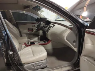 2008 Hyundai Azera Limited с VIN KMHFC46F08A318965, выставлен на аукционе IAAI как лот 42145858 с пробегом 190 533 миль миль и . История ставок и продаж доступна на DreamBid. Изображение 5.