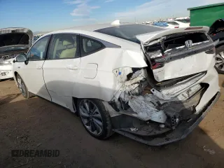 2018 Honda Clarity Plug-In Hybrid Touring with VIN JHMZC5F33JC024207, listed as a Copart auction lot 81756314 with 173,443 mi miles and Salvage Title. Bid and sale history available at carsss.com. Image 2.
