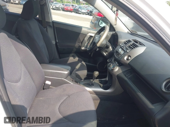 2006 Toyota RAV4 Sport with VIN JTMBD32V365035344, listed as a IAAI auction lot 42625044 with 234,161 mi miles and . Bid and sale history available at DreamBid. Image 5.