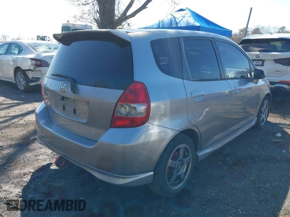 2008 Honda Fit Sport with VIN JHMGD38668S038201, listed as a IAAI auction lot 41936038 with 186,816 mi miles. Bid and sale history available at carsss.com. Image 4.