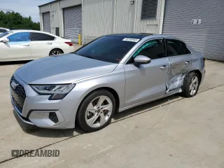2022 Audi A3 Premium z VIN WAUAUDGY2NA075616, wystawiony jako Copart lot #56395965 z przebiegiem 26 599 mil mil oraz Szkoda całkowita • Salvage title. Historia ofert i sprzedaży dostępna na DreamBid. Obrazek 1.