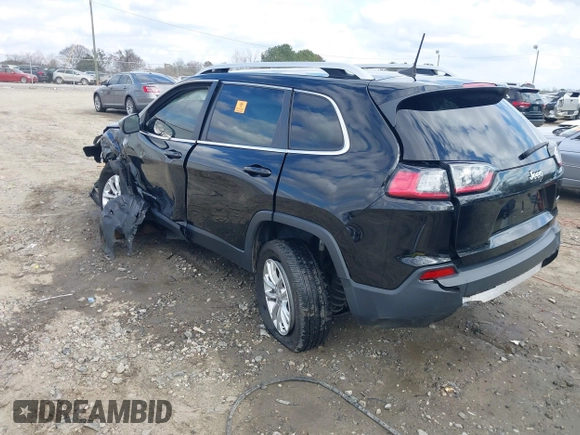 2019 Jeep Cherokee Latitude with VIN 1C4PJLCBXKD490470, listed as a IAAI auction lot 41542565 with 71,800 mi miles. Bid and sale history available at carsss.com. Image 3.