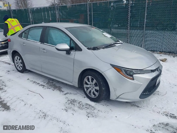 2021 Toyota Corolla LE with VIN 5YFEPMAE9MP175801, listed as a IAAI auction lot 40975110 with 64,488 mi miles. Bid and sale history available at carsss.com. Image 1.