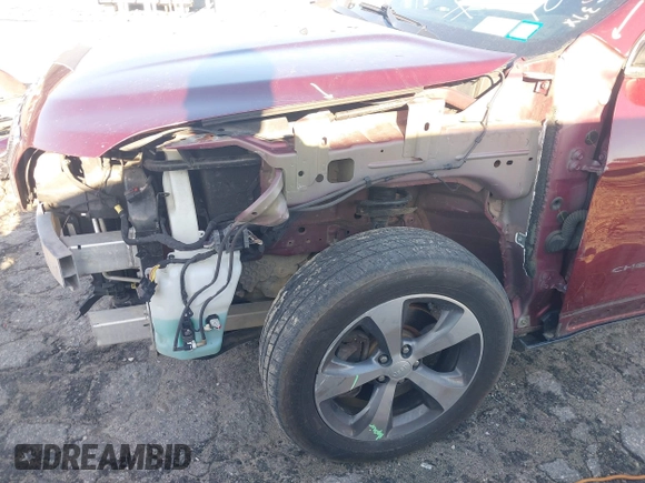 2019 Jeep Cherokee Limited with VIN 1C4PJMDX8KD441154, listed as a IAAI auction lot 41743392 with 121,141 mi miles and . Bid and sale history available at DreamBid. Image 18.
