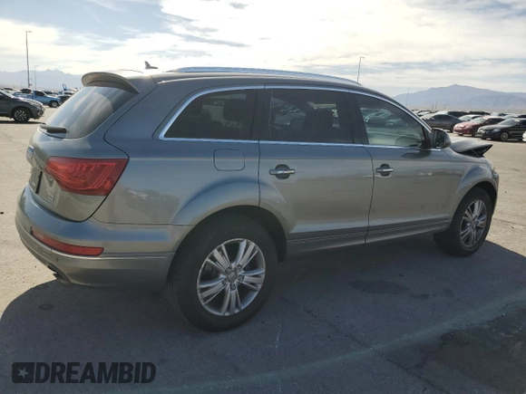 2010 Audi Q7 Premium Plus с VIN WA1LMAFE5AD000865, выставлен на аукционе Copart как лот 57722955 с пробегом 125 324 миль миль и Списание • Salvage title. История ставок и продаж доступна на DreamBid. Изображение 3.