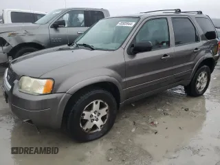 2003 Ford Escape Limited with VIN 1FMCU94133KC26627, listed as a Copart auction lot 45505944 with 154,952 mi miles and Salvage Title. Bid and sale history available at carsss.com. Image 1.