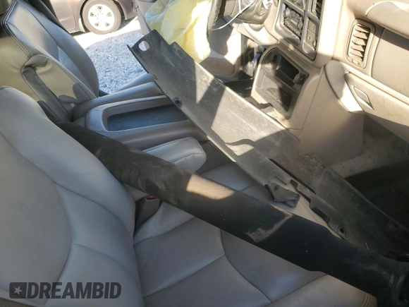 2005 Chevrolet Tahoe Z71 with VIN 1GNEK13T95R215074, listed as a Copart auction lot 74262994 with 0 mi miles and Salvage Title. Bid and sale history available at carsss.com. Image 14.