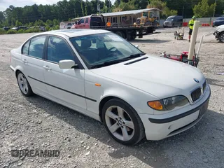 2005 BMW 3 Series 325i with VIN WBAET37435NJ91136, listed as a IAAI auction lot 42833645 with 95,817 mi miles and . Bid and sale history available at DreamBid. Image 1.