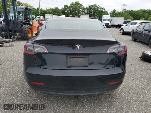 2022 Tesla Model 3 z VIN 5YJ3E1EA3NF287431, wystawiony jako Copart lot #58209025 z przebiegiem 96 549 mil mil oraz Czysty tytuł • Clean title. Historia ofert i sprzedaży dostępna na DreamBid. Obrazek 6.