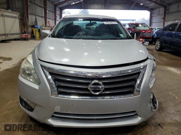 2014 Nissan Altima S with VIN 1N4AL3APXEN376634, listed as a Copart auction lot 54236615 with 139,447 mi miles and Salvage Title. Bid and sale history available at DreamBid. Image 5.